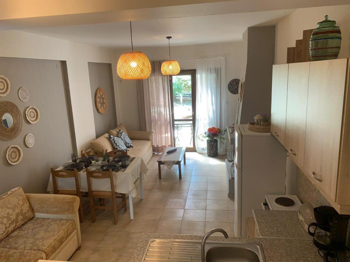 Christina'S Seaside Villa Áfissos Ngoại thất bức ảnh